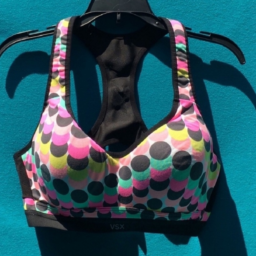 Victoria's Secret Sports Bra Size 34 C